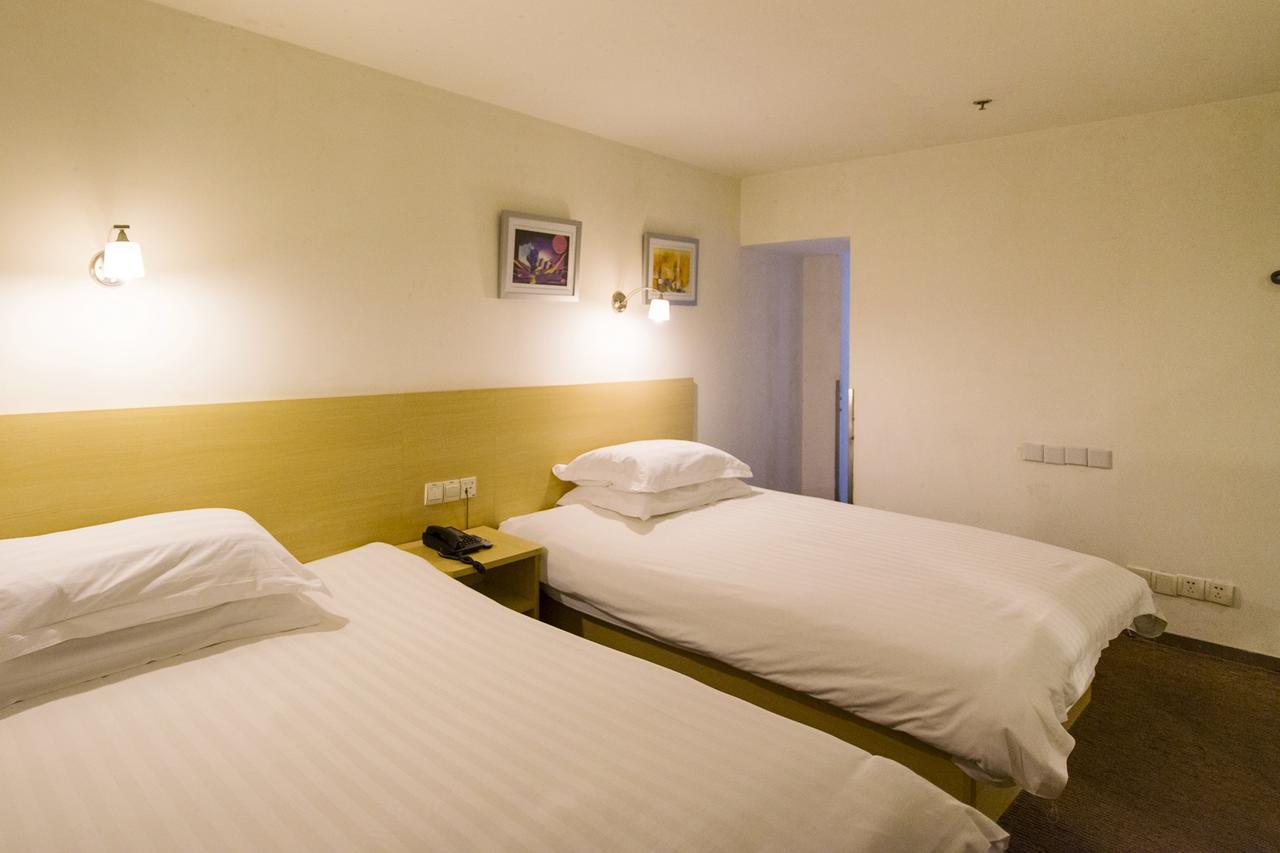 Ji Hotel - Shanghai Nanjing Road People'S Square Экстерьер фото